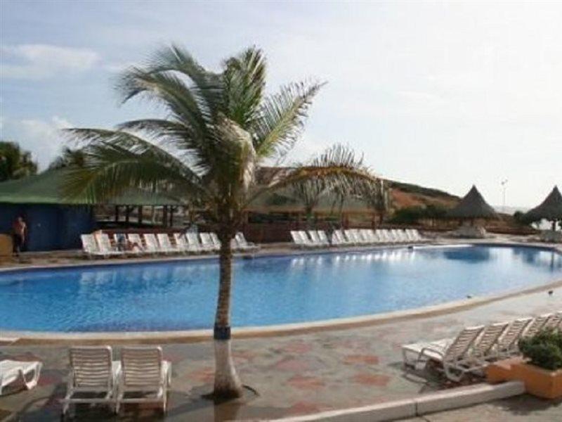 Portofino Complex Hotel Playa El Agua Exterior photo